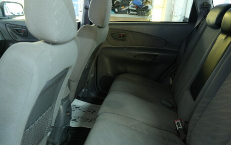 Hyundai Tucson III, 2004 год, 829 000 рублей, 17 фотография