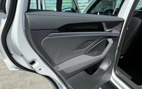 Volkswagen Tiguan, 2026 год, 4 680 000 рублей, 17 фотография