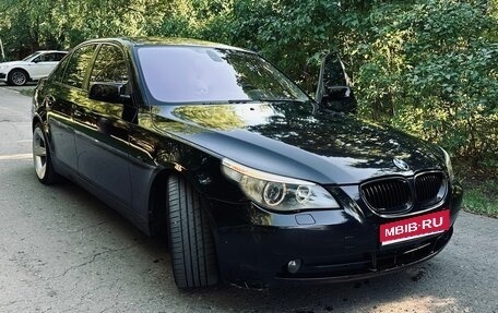 BMW 5 серия, 2003 год, 850 000 рублей, 1 фотография