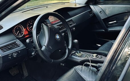 BMW 5 серия, 2003 год, 850 000 рублей, 8 фотография