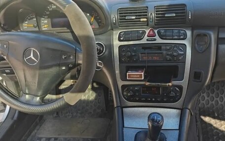 Mercedes-Benz C-Класс, 2001 год, 350 000 рублей, 14 фотография