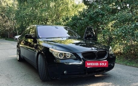 BMW 5 серия, 2003 год, 850 000 рублей, 9 фотография