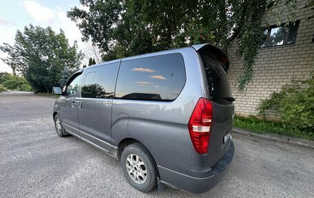 Hyundai H-1 II рестайлинг, 2011 год, 1 250 000 рублей, 6 фотография