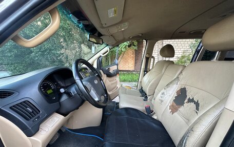 Hyundai H-1 II рестайлинг, 2011 год, 1 250 000 рублей, 21 фотография