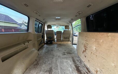 Hyundai H-1 II рестайлинг, 2011 год, 1 250 000 рублей, 14 фотография
