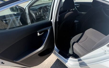 Hyundai Elantra V, 2015 год, 1 150 000 рублей, 23 фотография