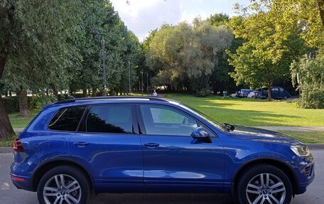 Volkswagen Touareg III, 2015 год, 2 350 000 рублей, 4 фотография