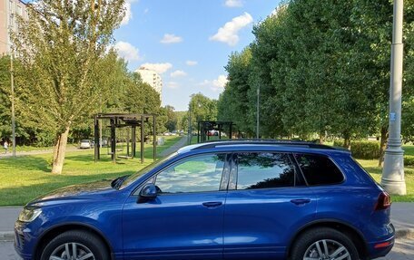 Volkswagen Touareg III, 2015 год, 2 350 000 рублей, 3 фотография