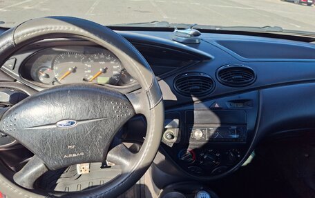 Ford Focus IV, 2001 год, 130 000 рублей, 10 фотография