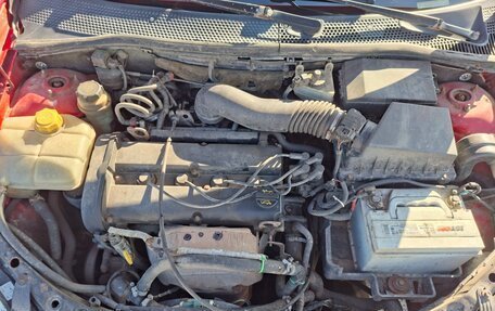 Ford Focus IV, 2001 год, 130 000 рублей, 12 фотография