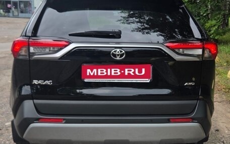 Toyota RAV4, 2020 год, 3 500 000 рублей, 6 фотография