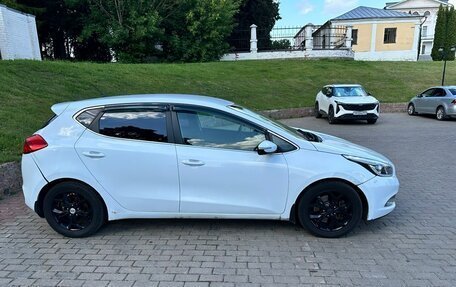 KIA cee'd III, 2013 год, 999 999 рублей, 2 фотография