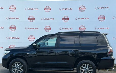 Toyota Land Cruiser 200, 2010 год, 2 149 000 рублей, 2 фотография