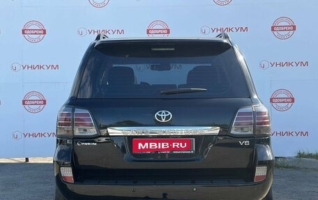 Toyota Land Cruiser 200, 2010 год, 2 149 000 рублей, 4 фотография
