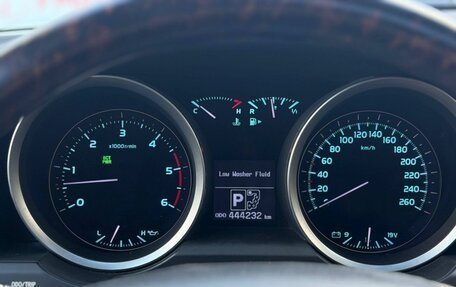 Toyota Land Cruiser 200, 2010 год, 2 149 000 рублей, 19 фотография