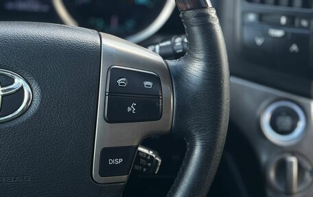 Toyota Land Cruiser 200, 2010 год, 2 149 000 рублей, 32 фотография