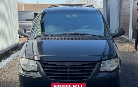 Chrysler Voyager IV, 2006 год, 650 000 рублей, 2 фотография