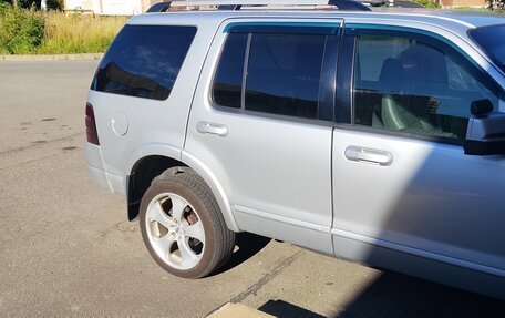 Ford Explorer III, 2001 год, 575 000 рублей, 9 фотография