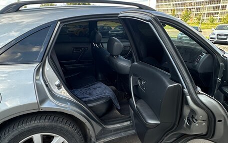 Infiniti FX I, 2003 год, 670 000 рублей, 9 фотография