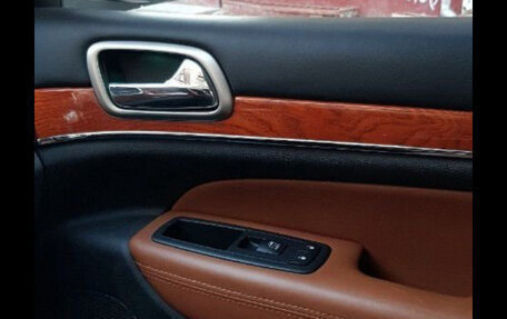 Jeep Grand Cherokee, 2012 год, 2 500 000 рублей, 9 фотография