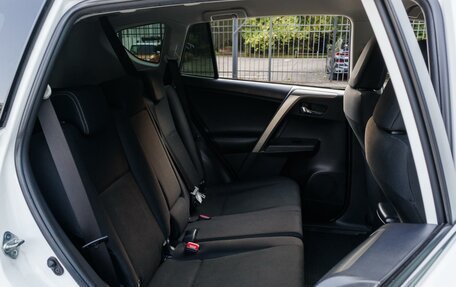 Toyota RAV4, 2014 год, 2 089 000 рублей, 9 фотография