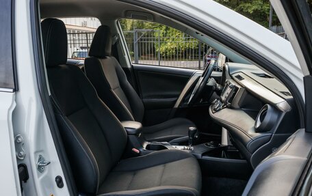 Toyota RAV4, 2014 год, 2 089 000 рублей, 10 фотография