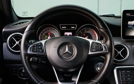 Mercedes-Benz GLA, 2016 год, 1 719 000 рублей, 12 фотография