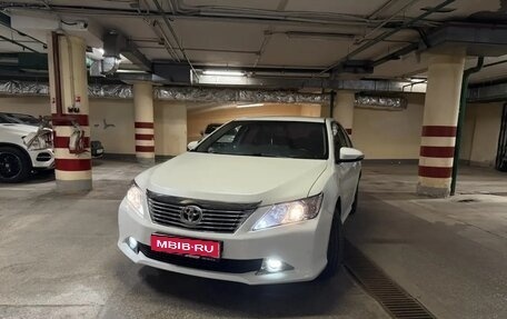 Toyota Camry, 2014 год, 1 370 000 рублей, 1 фотография