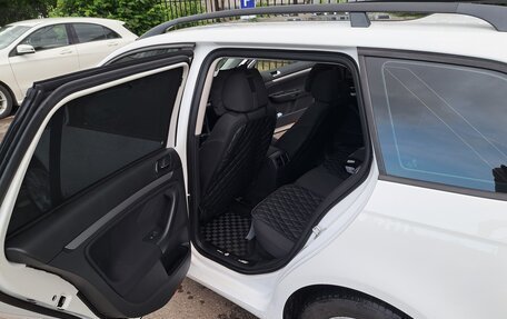 Volkswagen Golf VI, 2010 год, 950 000 рублей, 16 фотография