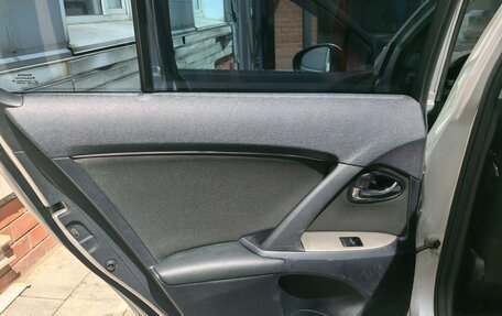 Toyota Avensis III рестайлинг, 2009 год, 900 000 рублей, 12 фотография