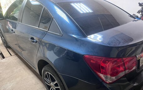 Chevrolet Cruze II, 2011 год, 515 000 рублей, 3 фотография