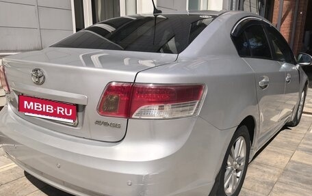 Toyota Avensis III рестайлинг, 2009 год, 900 000 рублей, 3 фотография