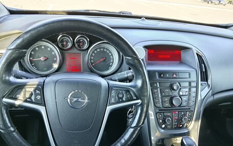 Opel Astra J, 2013 год, 680 000 рублей, 8 фотография