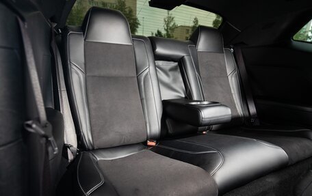 Dodge Challenger III рестайлинг 2, 2019 год, 3 700 000 рублей, 22 фотография