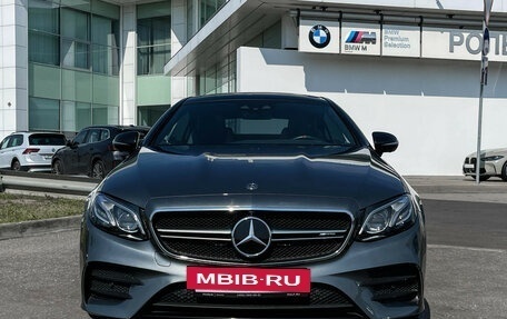 Mercedes-Benz E-Класс AMG, 2019 год, 5 879 000 рублей, 2 фотография