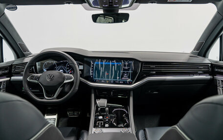 Volkswagen Touareg III, 2026 год, 12 590 000 рублей, 15 фотография