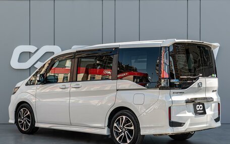 Honda Stepwgn IV, 2018 год, 2 445 000 рублей, 2 фотография