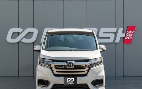 Honda Stepwgn IV, 2018 год, 2 445 000 рублей, 3 фотография