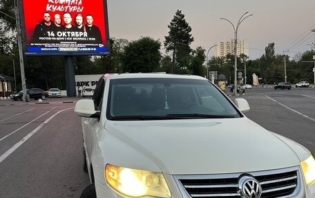 Volkswagen Touareg III, 2009 год, 900 000 рублей, 1 фотография