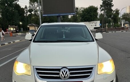Volkswagen Touareg III, 2009 год, 900 000 рублей, 2 фотография