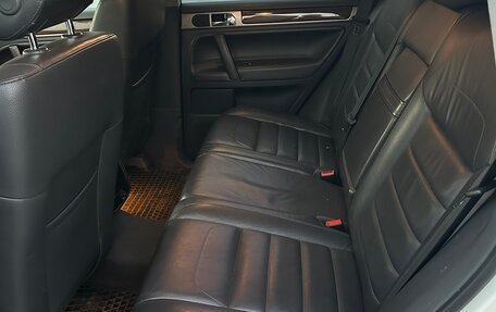 Volkswagen Touareg III, 2009 год, 900 000 рублей, 18 фотография
