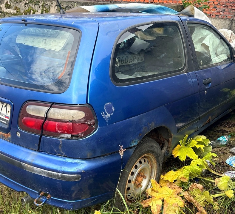 Nissan Almera N15, 1998 год, 80 000 рублей, 2 фотография