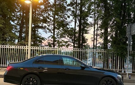 Mercedes-Benz E-Класс, 2018 год, 3 600 000 рублей, 11 фотография