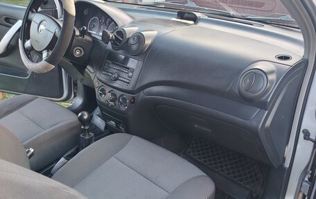 Chevrolet Aveo III, 2010 год, 450 000 рублей, 7 фотография