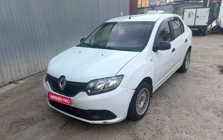 Renault Logan II, 2017 год, 430 000 рублей, 1 фотография