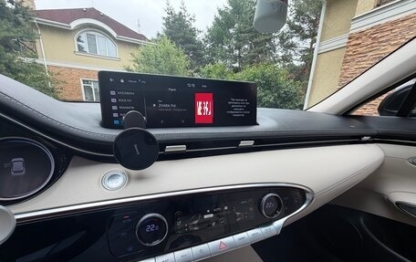 Genesis GV70, 2021 год, 3 450 000 рублей, 2 фотография
