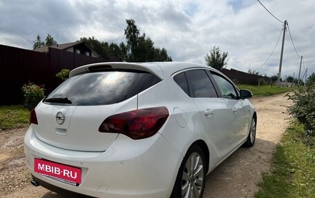 Opel Astra J, 2011 год, 750 000 рублей, 5 фотография