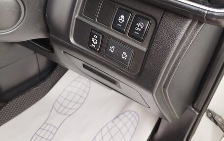 Nissan Serena IV, 2018 год, 1 850 000 рублей, 23 фотография