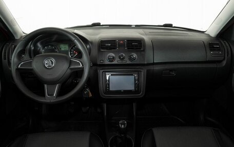 Skoda Fabia II, 2013 год, 738 000 рублей, 7 фотография