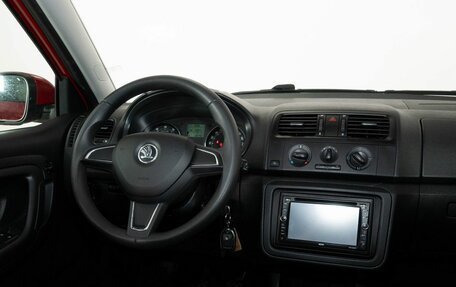 Skoda Fabia II, 2013 год, 738 000 рублей, 11 фотография